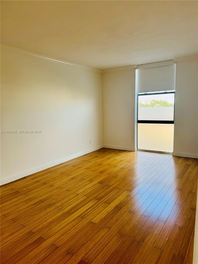 Building Photo - 13499 Biscayne Blvd