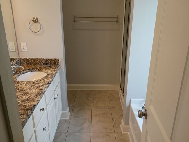 Building Photo - Fabulous Brick Three Bedroom Home in Blythewood SC!