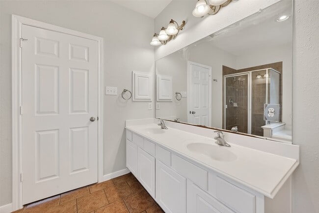 Building Photo - 78 S Archwyck Cir