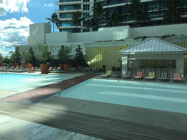 Building Photo - 1300 S Miami Ave