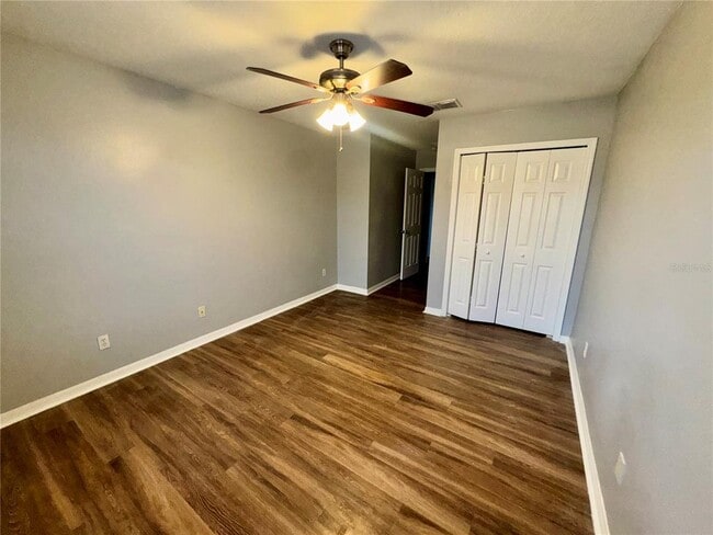 Building Photo - 533 Cresting Oak Cir