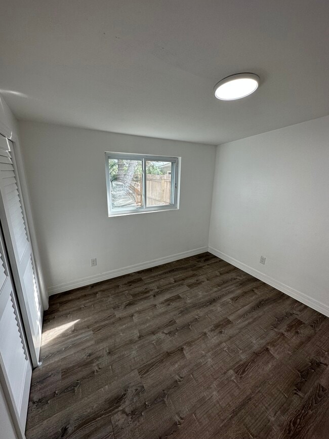 Building Photo - 2383 Chaucer St