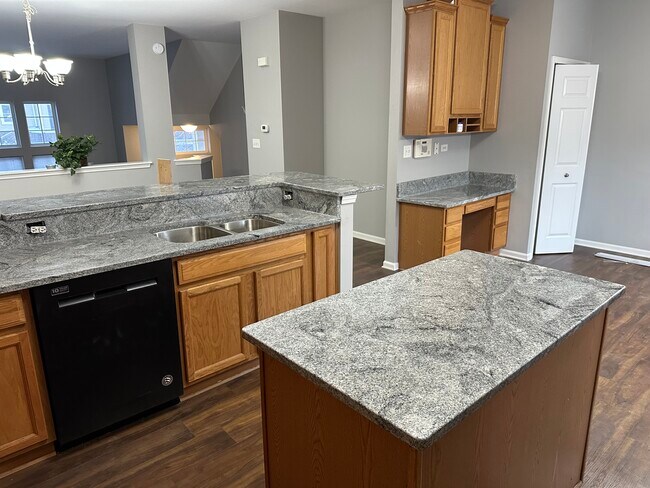 Building Photo - 1141 Kilbery Ln