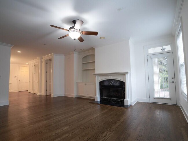 Building Photo - 4955 Ivy Ridge Dr SE
