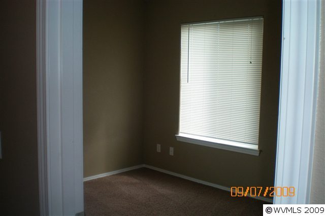 Building Photo - 1448 Boulder Creek St SE