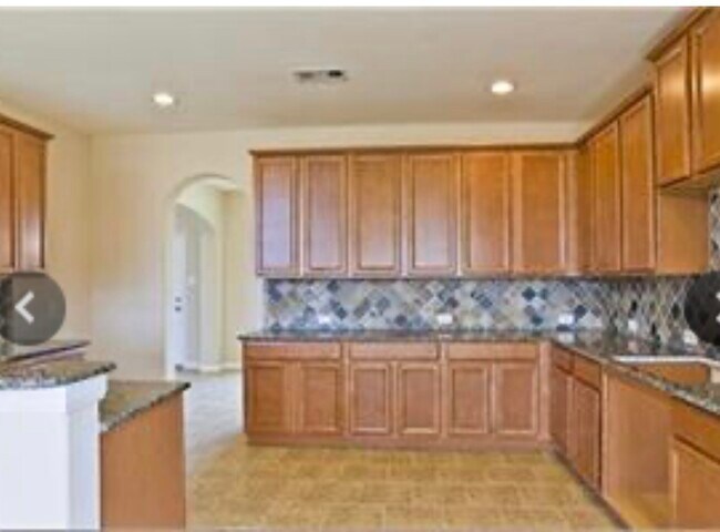 Building Photo - 11607 Balthamwood Ln