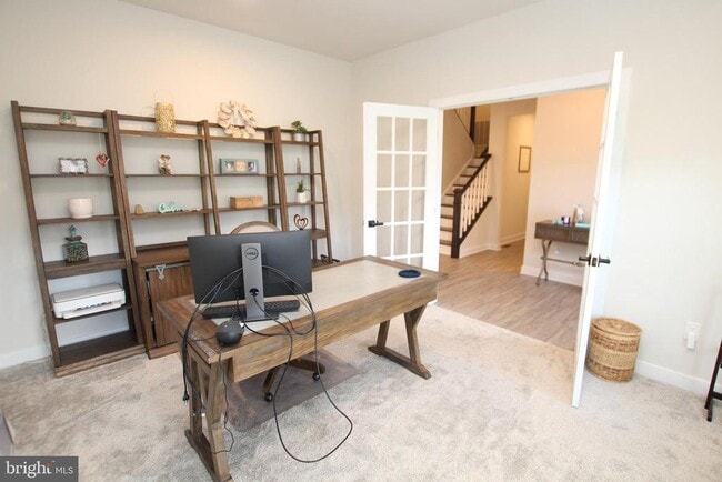 Building Photo - 31219 Barefoot Cir