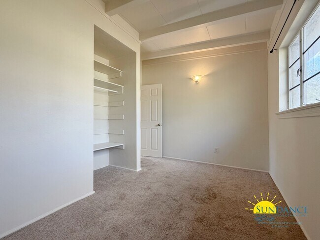 Building Photo - Lovely 3 Bedroom Home in Fort Walton