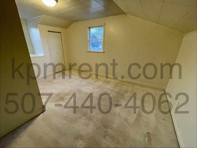 Building Photo - 502 Chestnut St