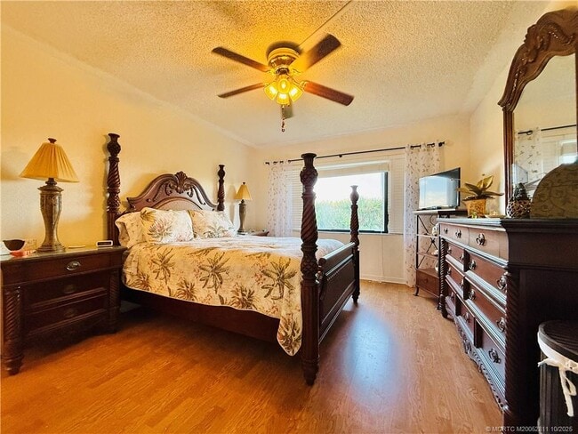 Building Photo - 9400 S Ocean Dr