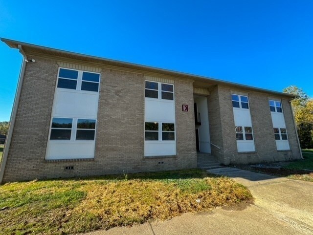 Building Photo - 204 S Clydeton Rd