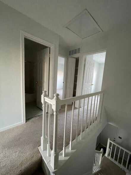 Upstairs Hallway - 1001 Ellicott Dr