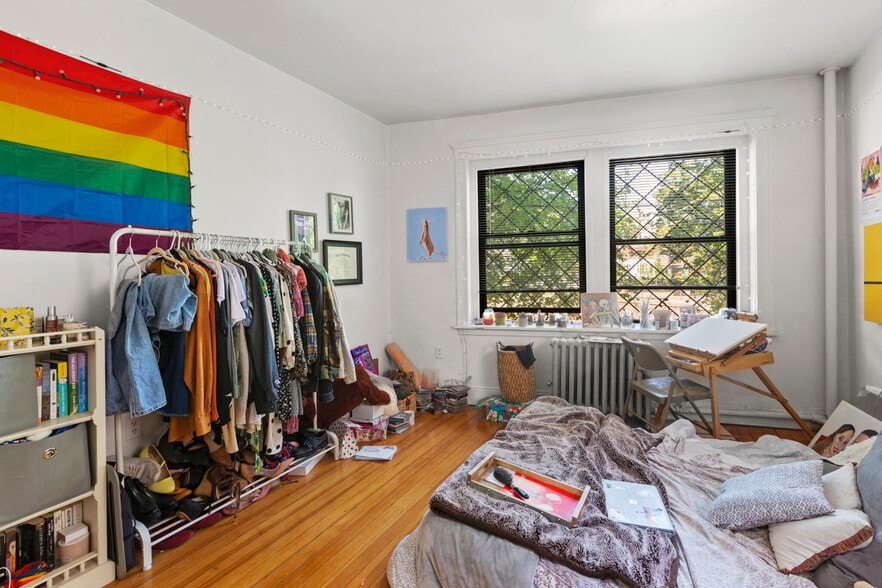 Building Photo - 1462 Commonwealth Ave