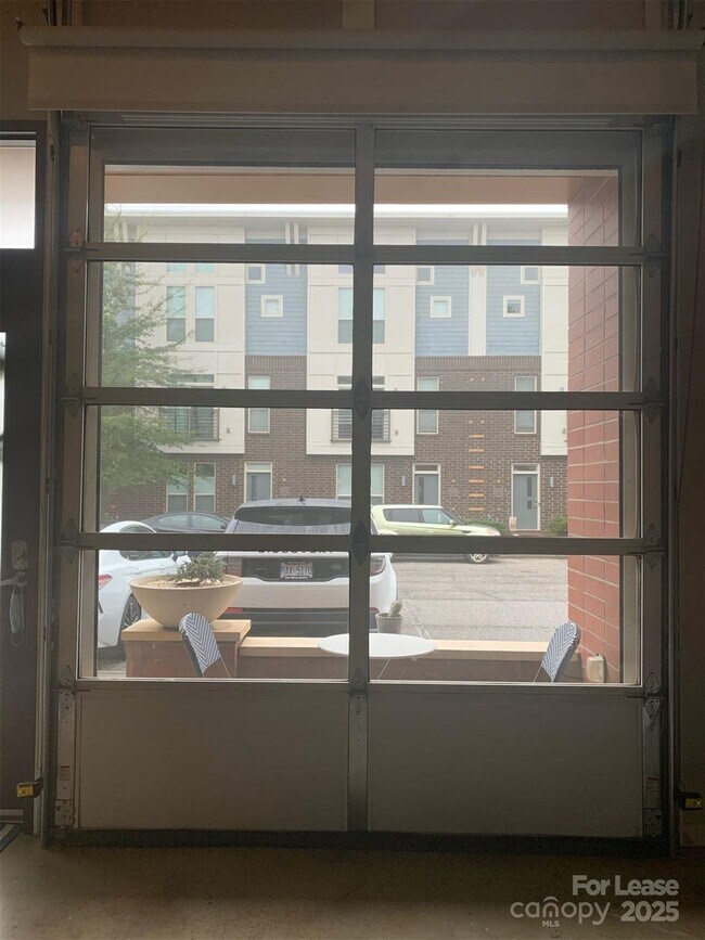 Building Photo - 3612 Artist's Way