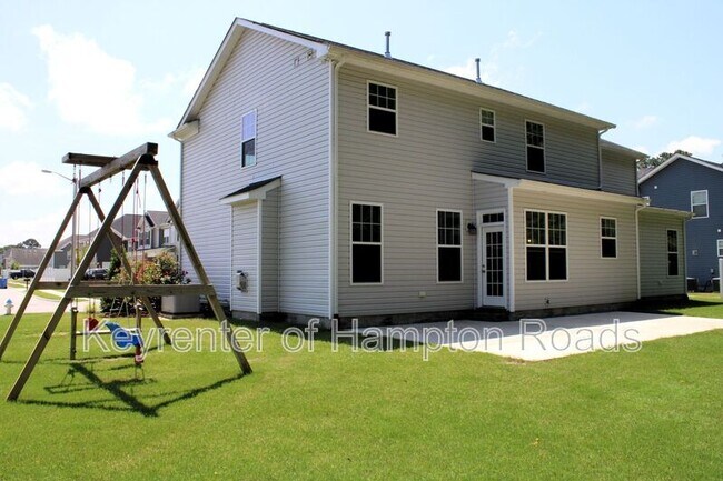 Building Photo - 1016 Beachstone Quay