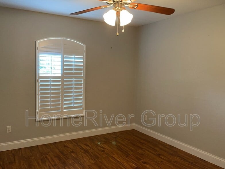 Building Photo - 7825 SW 139th Pl