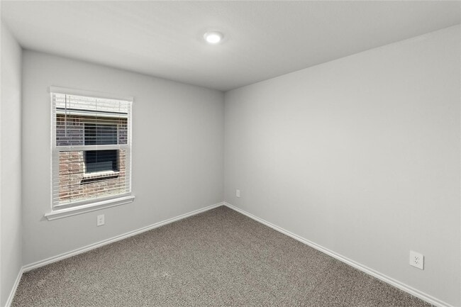 Building Photo - 317 Bent Oak Dr