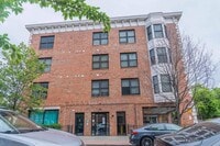 Building Photo - 5 Monitor St