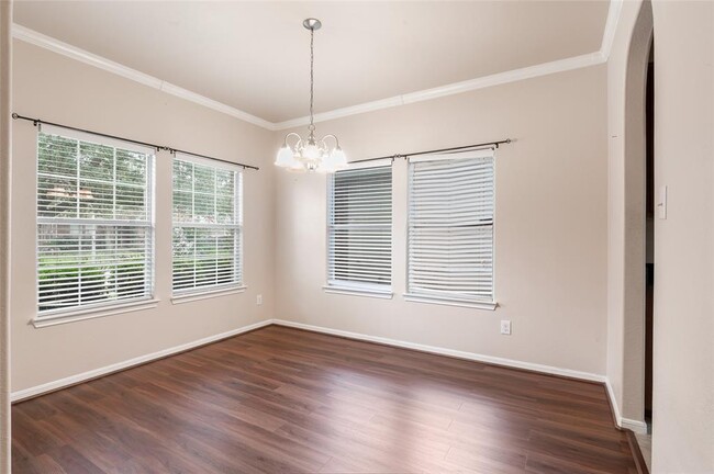 Building Photo - 24218 Courtland Oaks St