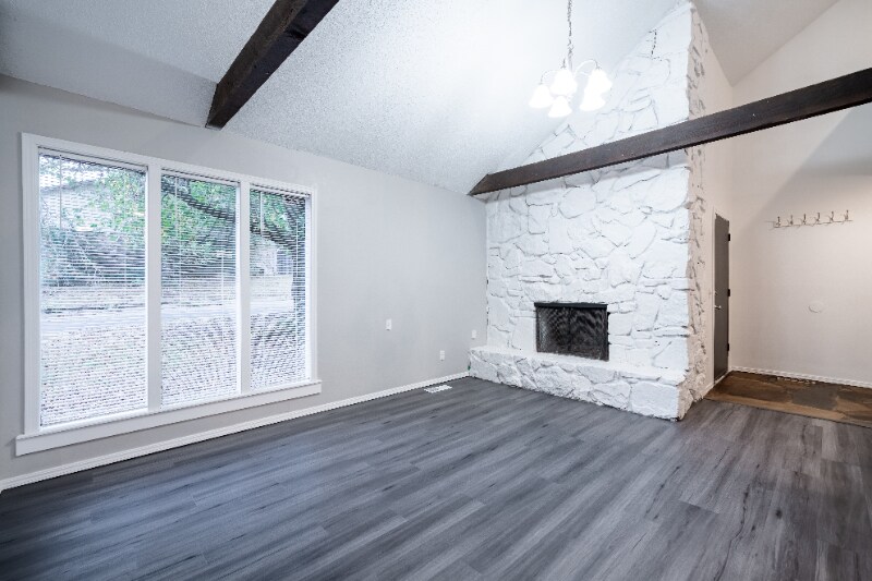 Building Photo - 3413 Cameron Ct