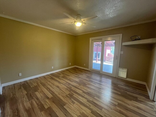 Building Photo - Spacious 4bed 2bath home in Elverta!