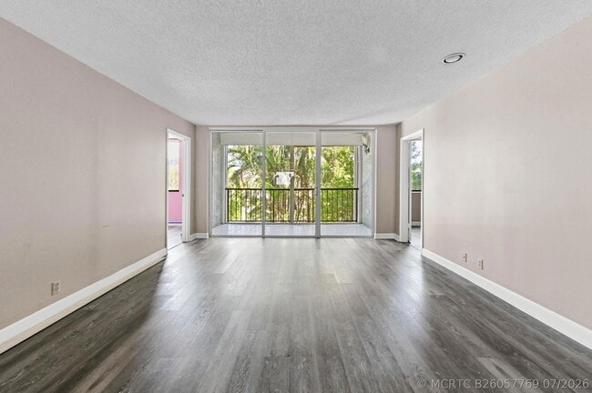 Building Photo - 4080 Tivoli Ct