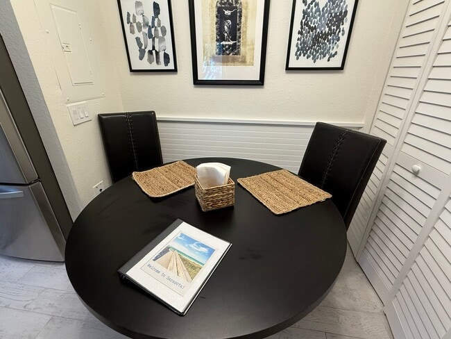 Building Photo - SEASONAL RENTAL - Downtown Sarasota Renovated Waterfront Condo