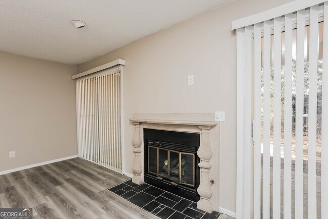 Building Photo - 103 Fair Haven Way