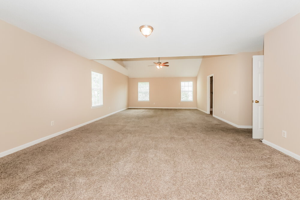 Building Photo - 369 Kentwood Springs Dr