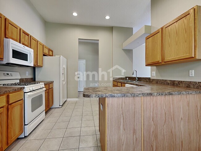 Building Photo - 16311 Bridgeglade Ln