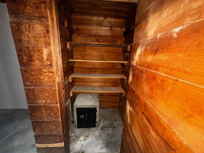 Building Photo - Central Tacoma 3-bedroom Rambler!