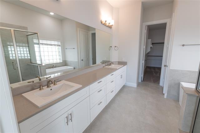 Building Photo - 4540 Refugio Dr