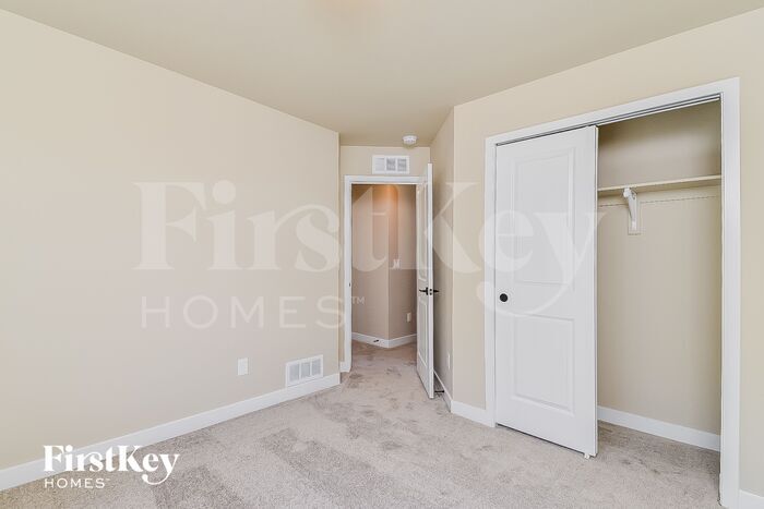 Building Photo - 10487 Horton Dr