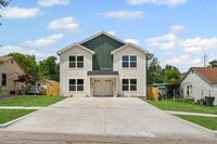 Building Photo - Brand New, Modern, and Ready for You in Temple, TX!