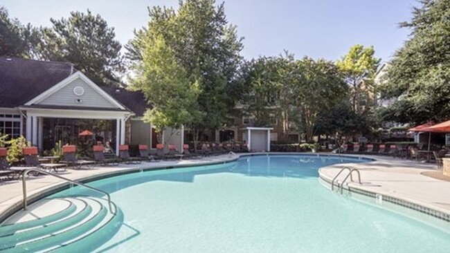 Building Photo - 1301 Ivy Meadow Dr