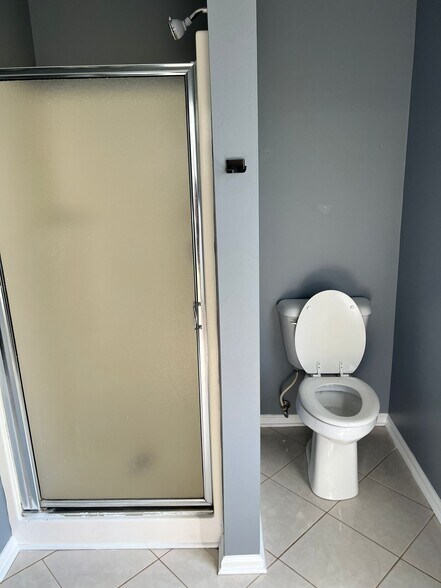 Master Bathroom 2 - 8095 Chapman Ter