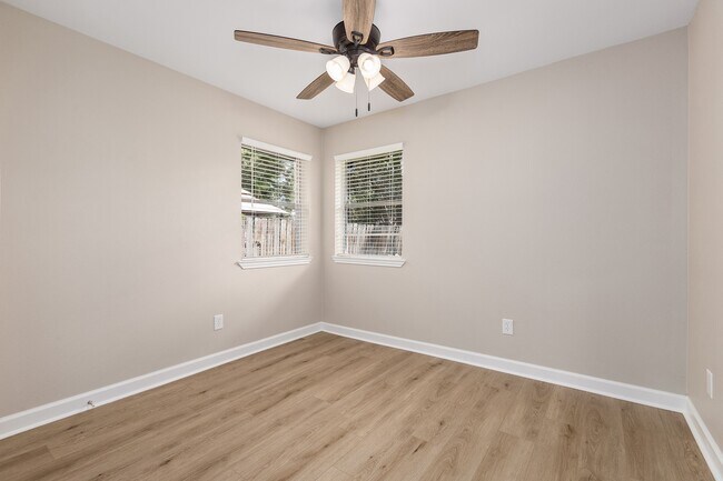 Building Photo - 2826 Creek Manor Dr