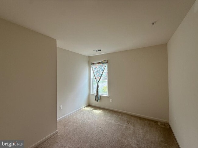 Building Photo - 10215 Daventry Dr