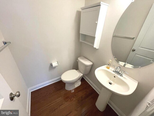 Building Photo - 365 W Boulder Dr