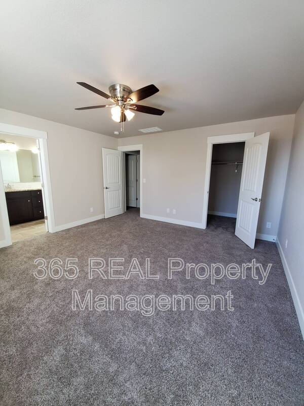 Building Photo - 1721 Westward Cir