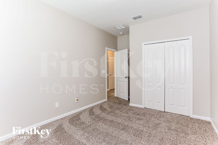 Building Photo - 1633 Mathews Manor Dr