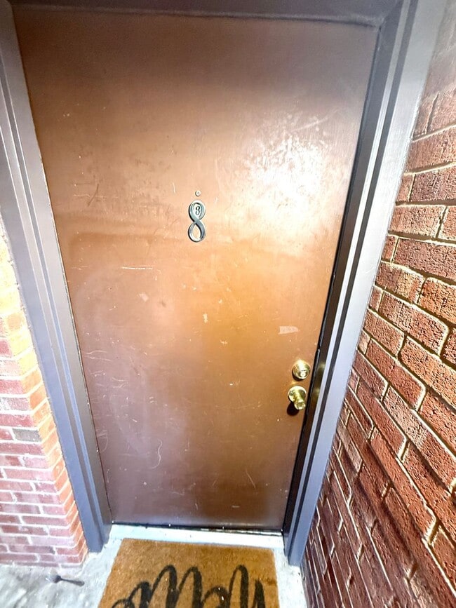 Building Photo - Cedar Hill Condos - Vitalius