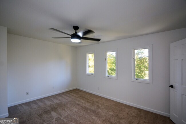 Building Photo - 2704 Margaret Mitchell Dr NW