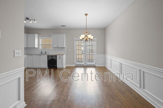 Building Photo - 2048 Lakeshore Overlook Cir NW