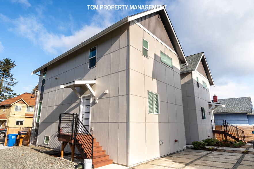Building Photo - 3309 S Orcas St