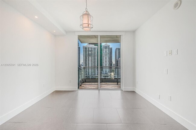 Building Photo - 92 SW 3rd St