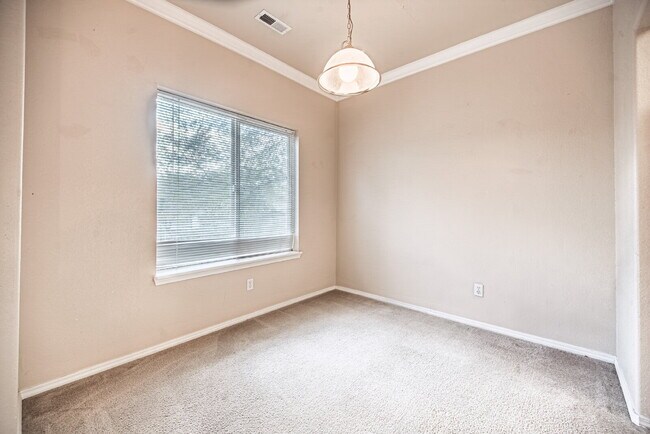 Building Photo - 3080 Mandalay Grove