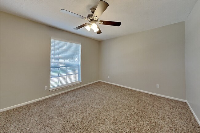 Building Photo - 18426 Big Cypress Dr