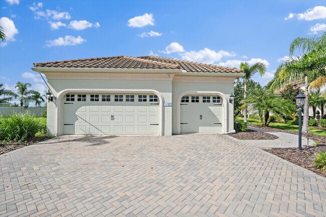 Building Photo - 1037 River Wind Cir