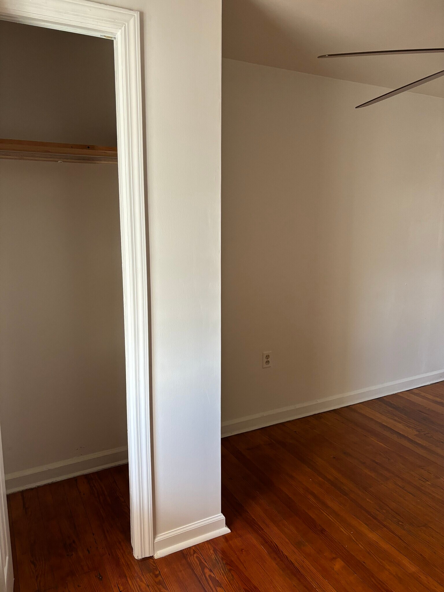 Building Photo - 240 Sommerville Pl